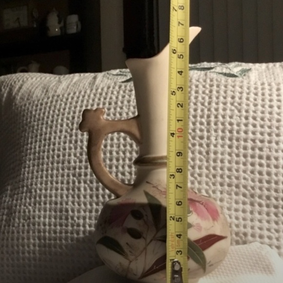 Antique Austrian Porcelain Vase with Handle~Hand Painted Flowers-Signed - Picture 11 of 12